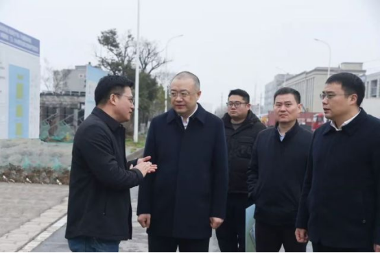 縣領(lǐng)導(dǎo)調(diào)研企業(yè)運(yùn)行及項(xiàng)目建設(shè)工作